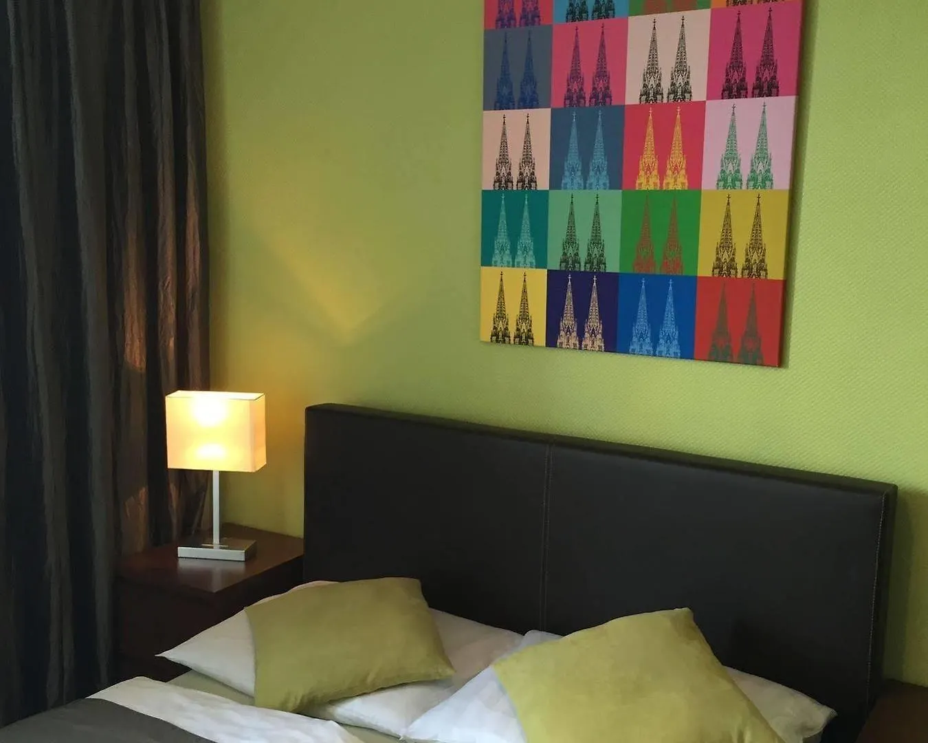 First Domizil Appartement Keulen Duitsland